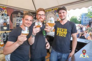 Das Team von Stand 11 (Stone Brewing Co. aus den USA, Heidenpeters aus Deutschland und Uiltje Brewing Co aus den Niederlanden)
