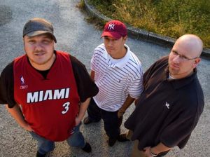Official 'Surreal the Sound Providers' group photo shot (Foto: James Whittinghill)