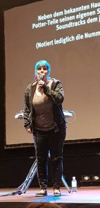 Beantwortete Fragen: YouTuberin Coldmirror. (Bild: Verena Sieling)