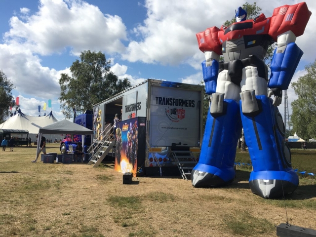 In diesem "Transformers"-Truck befand sich ein Marvel-Fanstore. (Bild: Verena Sieling)