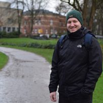 Reiseblogger Tobias Hoiten erzählt von seinen Hobbys und seinen Erfolg auf Instagram. (Bild: Chelsy Haß)